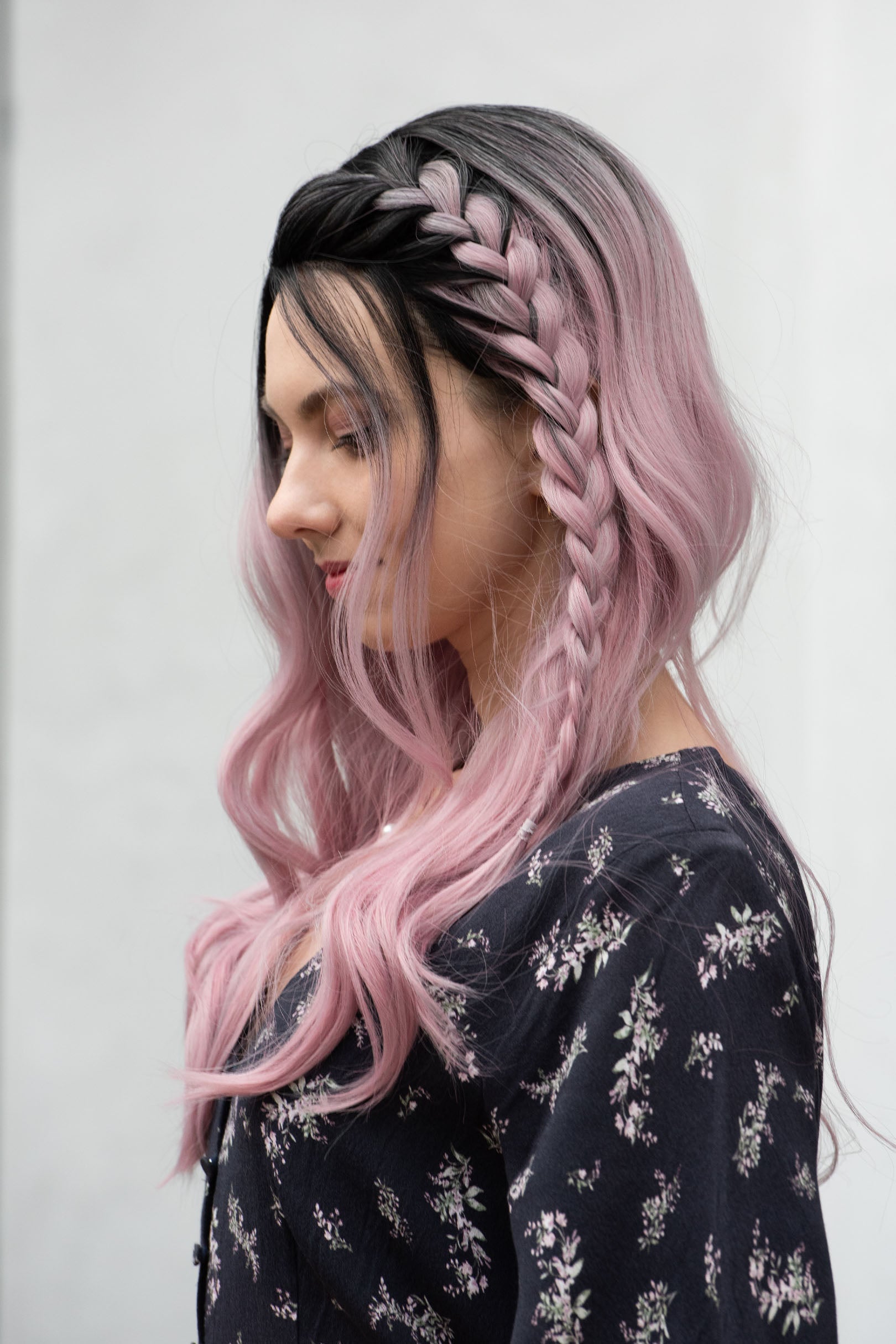 Silver/Pink Ombre Wavy Synthetic Lace Front factory Wigs 20 Inches 150% Density