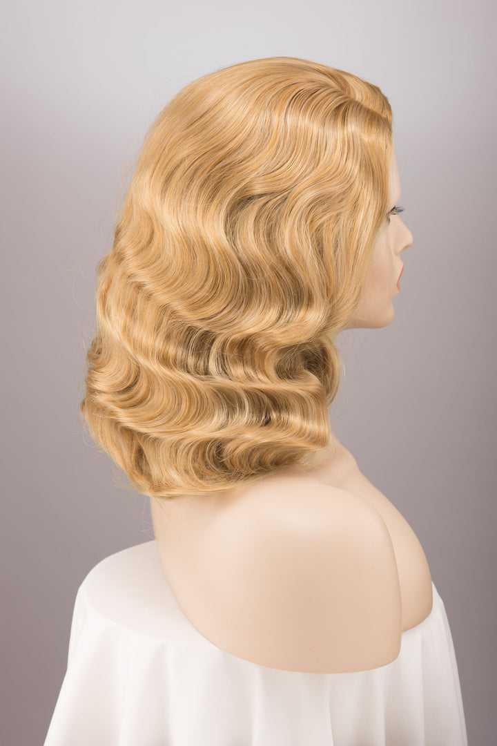 Gold Ash Honey Blonde Wavy Wig Atlas