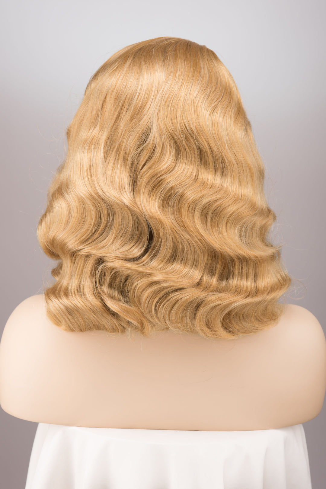 Gold Ash Honey Blonde Wavy Wig Atlas