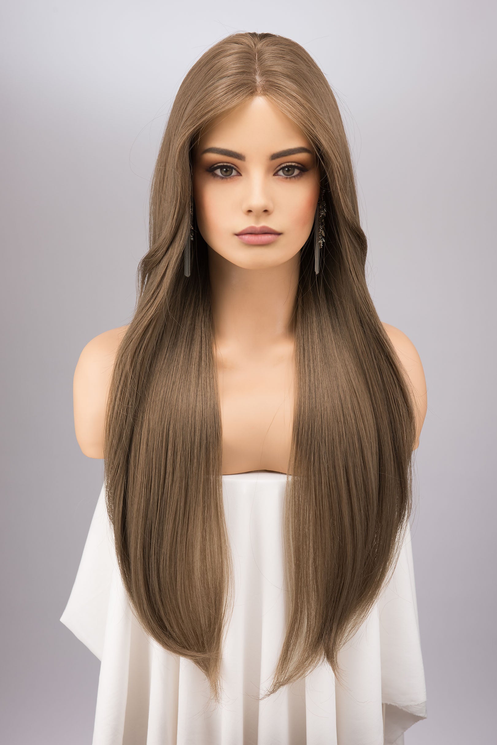 Wow factor celebrity brown ash highlighted kissed straight h.d lace store wig