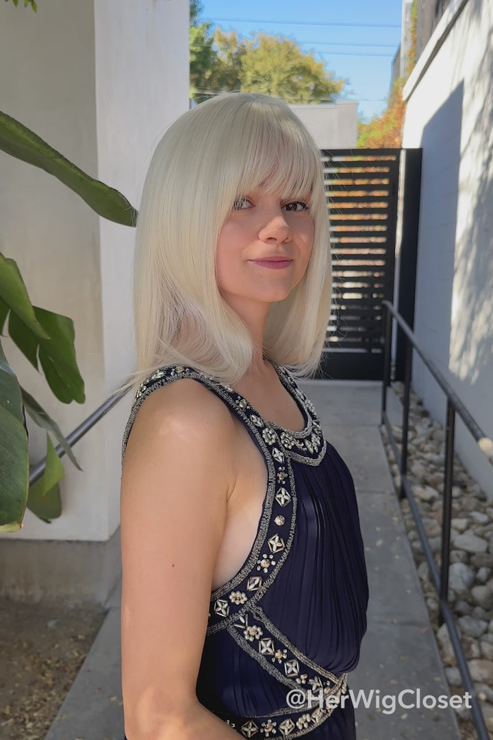 Icy Platinum Blonde Straight Bob Wig With Bangs Oriel