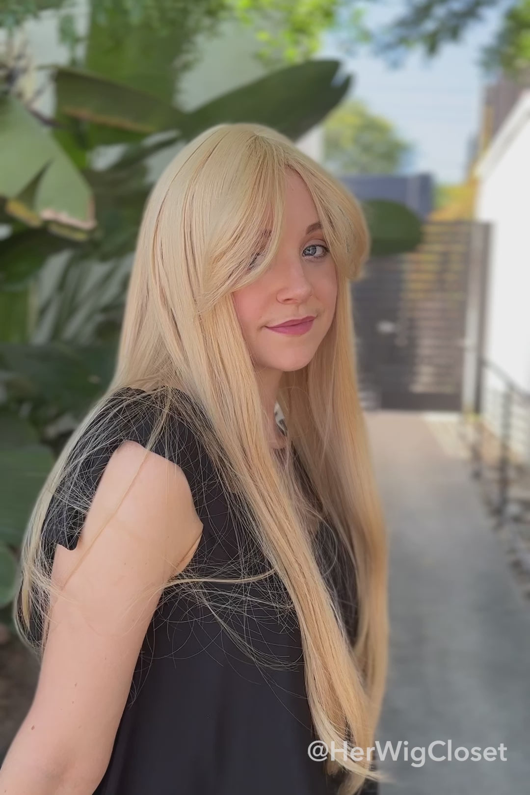 Golden Blonde Straight Synthetic Wig with Curtain Bangs Mariana